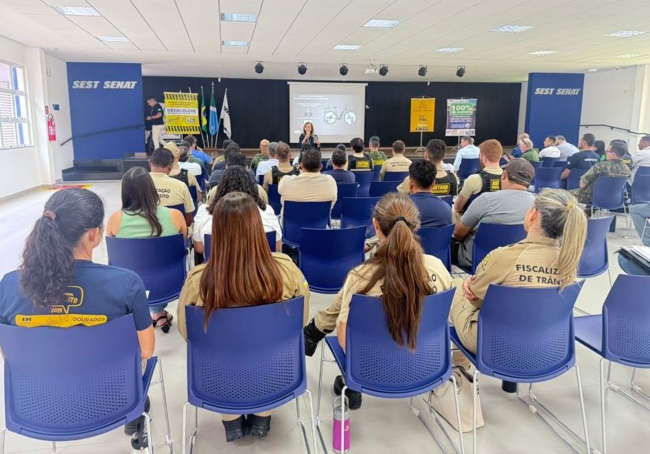 Seminário sobre trânsito reúne representantes de diversos municípios da região sul de Mato Grosso do Sul. Fotos – Divulgação/Assecom