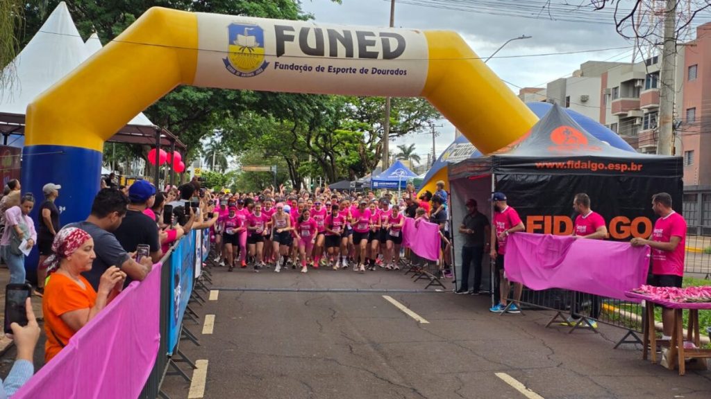Competição reuniu mais de 500 mulheres em evento que celebrou o Outubro Rosa, mês dedicado ao combate do câncer de mama e de colo de útero. Foto: Flávio Verão
