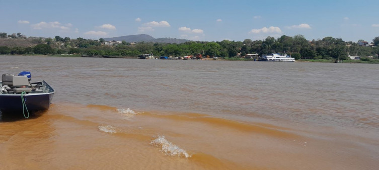 Rio Paraguai apresenta riscos característicos nesta época do ano