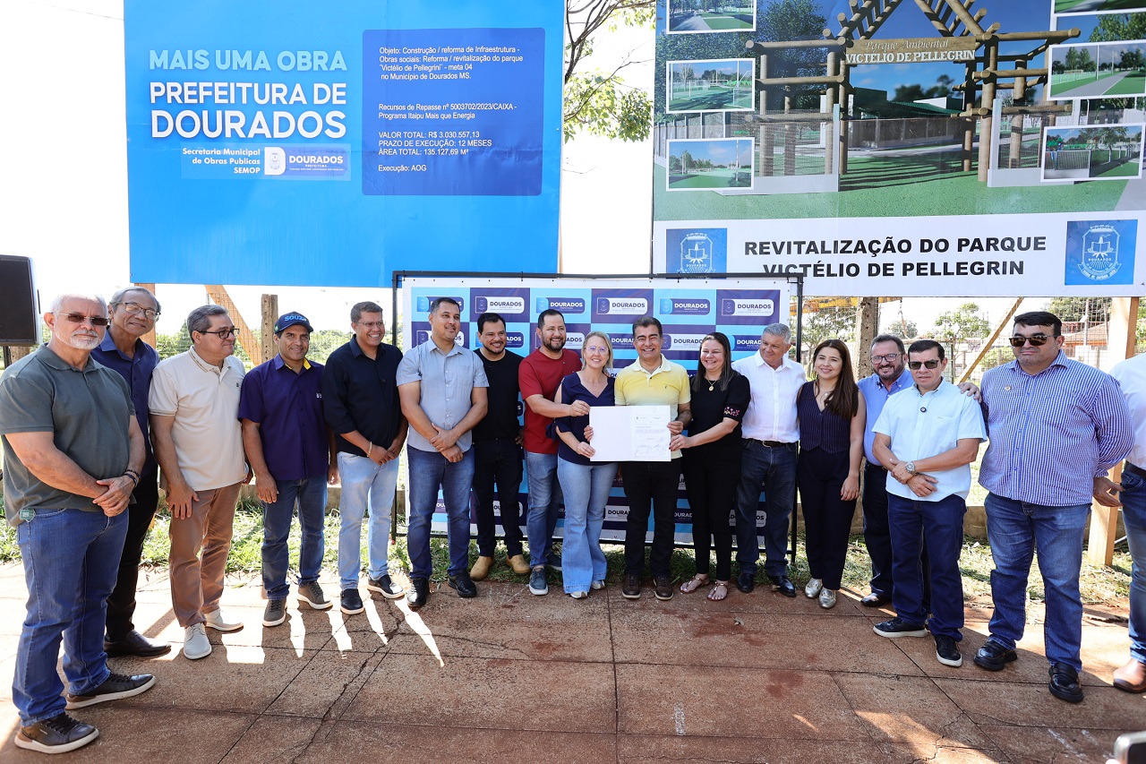 Solenidade com a presença de autoridades e moradores da região marcou a autorização pra início de obras do parque – Fotos: A. Frota