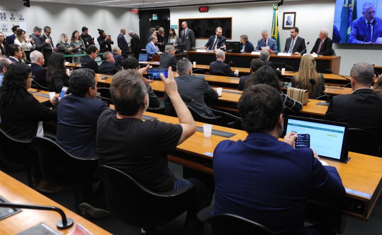 Tema foi debatido pela Comissão de Finanças e Tributação