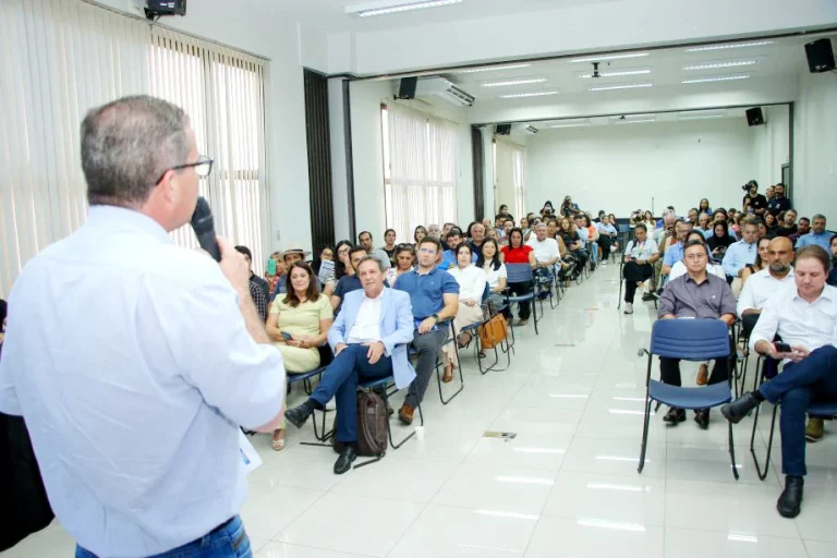 Plano foi apresentado durante evento no Sebrae e contou com diversas lideranças. Foto: Divulgação.