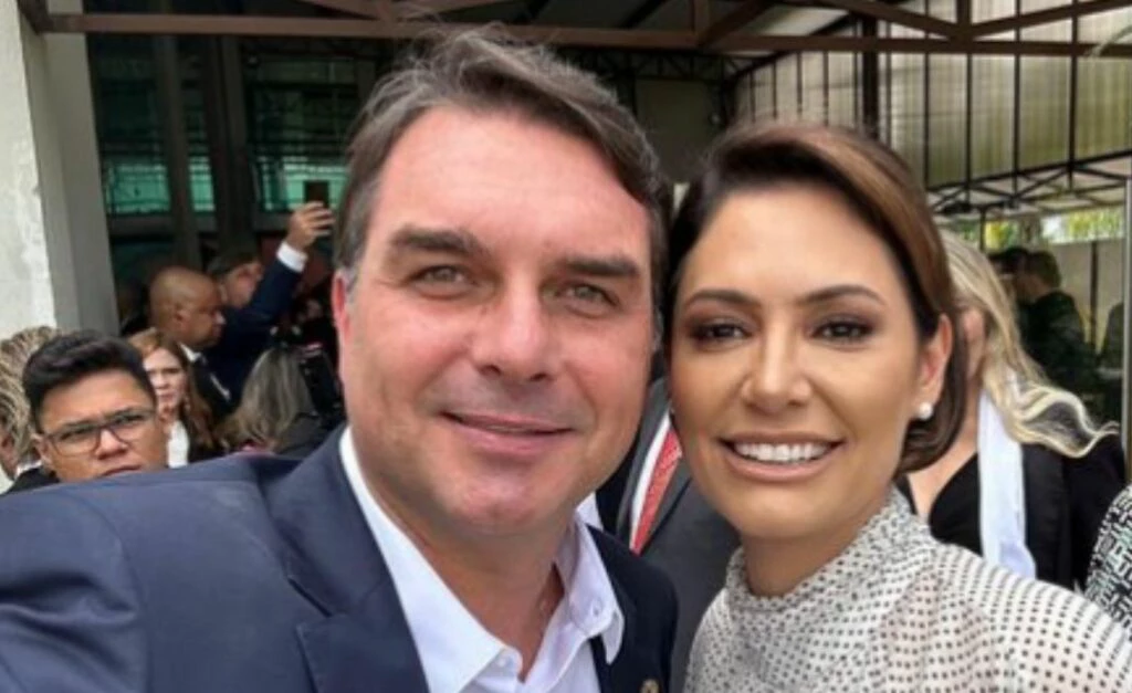 Flávio e Michelle Bolsonaro Foto: Reprodução Instagram @flaviobolsonaro