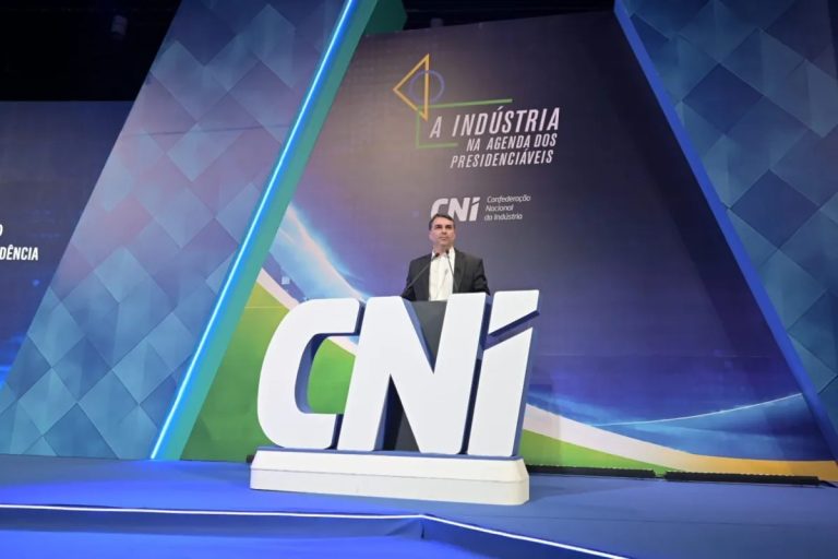 Senador e pré-candidato à Presidência pelo PL, Flávio Bolsonaro (RJ) | Foto: Gilberto Sousa / CNI