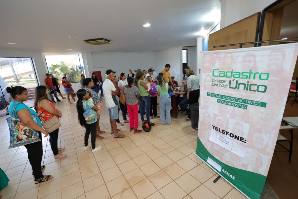 Secretaria de Assistência Social mantém atendimento permanente, inclusive para atualização cadastral das famílias. Fotos – A. Frota/Arquivo/Assecom